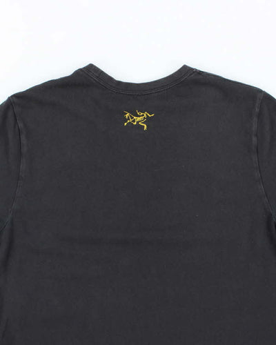 Arc'Teryx Black Print T-Shirt - M