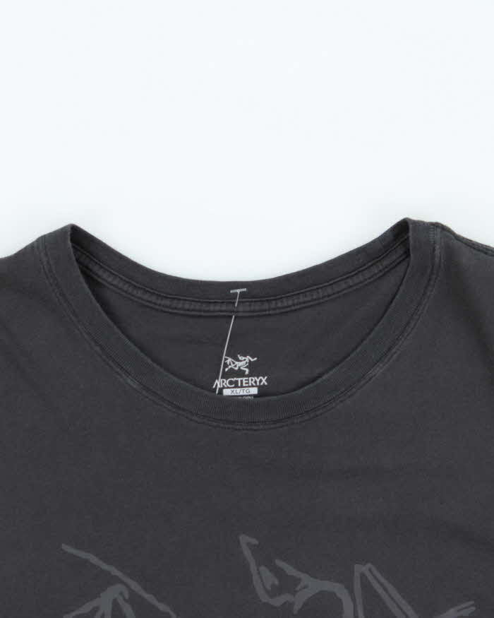 Arc'teryx Long Sleeve T-shirt XL