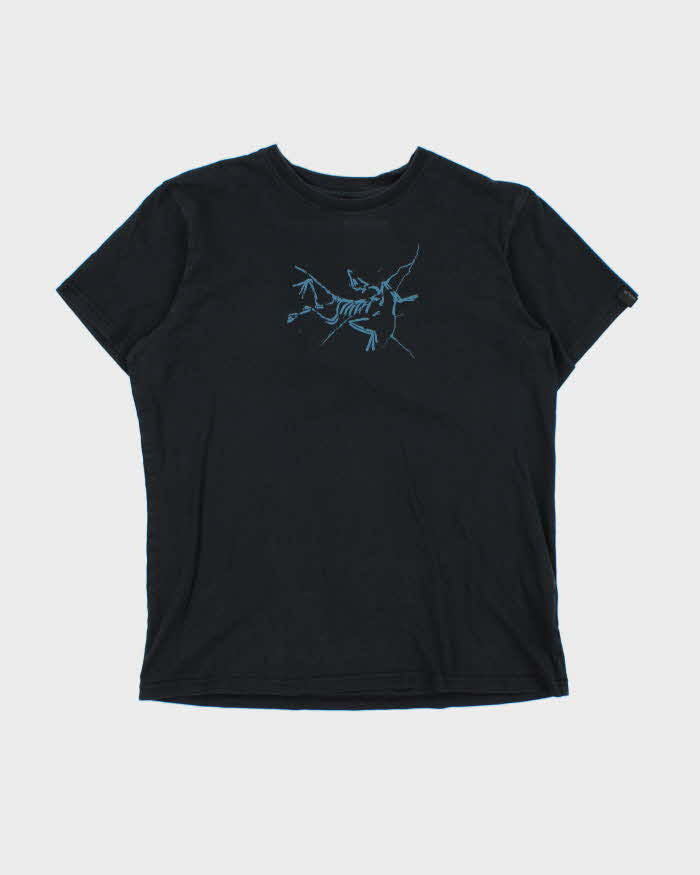 Vintage Arc'teryc Logo Graphic Short Sleeve T-Shirt - M