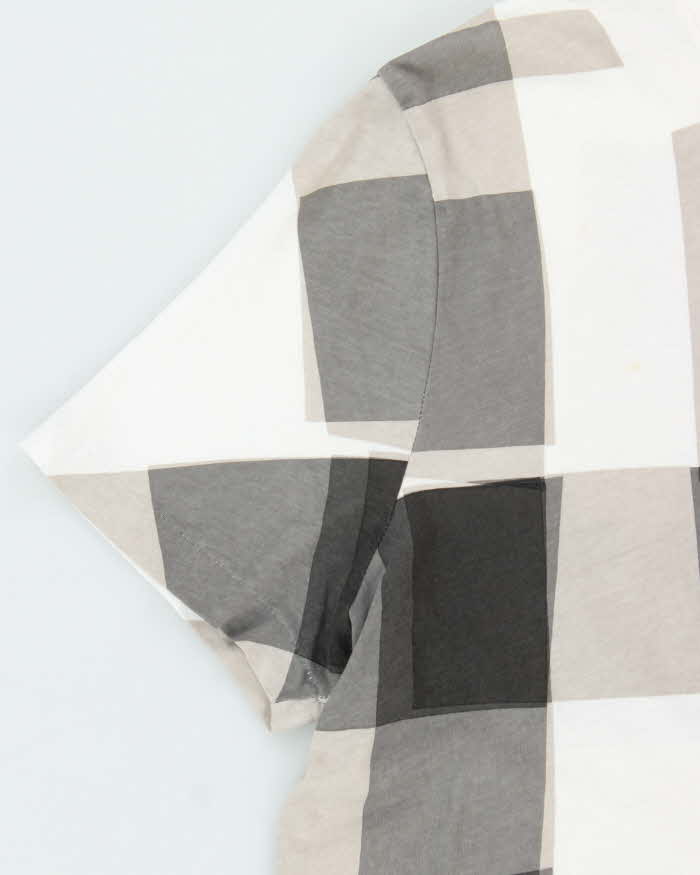 Vintage Burberry Brit Graphic Print Crewneck T-Shirt - XL