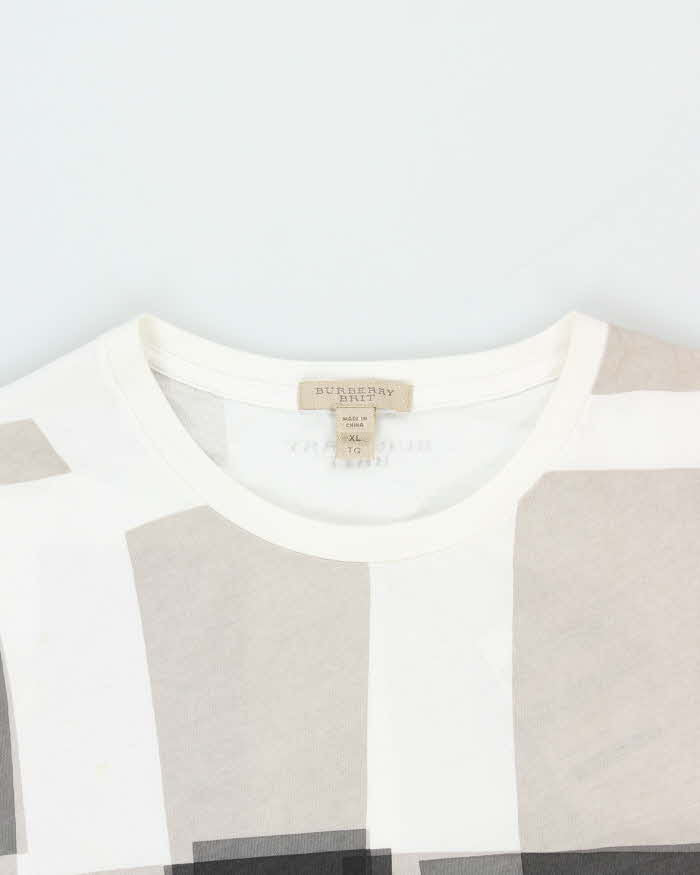 Vintage Burberry Brit Graphic Print Crewneck T-Shirt - XL