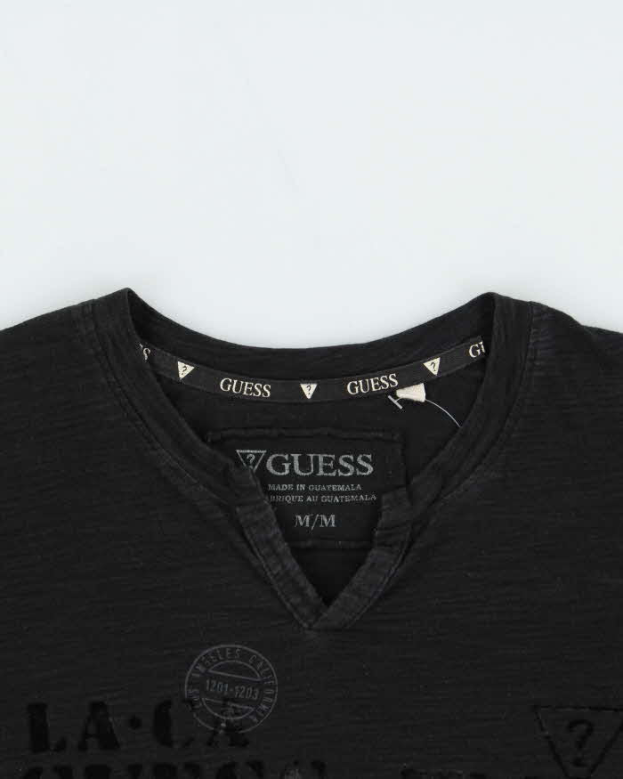 Vintage Y2K 00s Guess Jeans V-Neck Long Sleeve T-Shirt - M