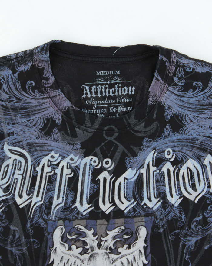 Vintage Y2K 00s Affliction Gothic Distressed Hem Crewneck T-Shirt - M