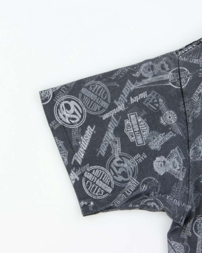 Vintage Y2K 00s Harley Davidson Repeat Badge Crewneck T-Shirt - L