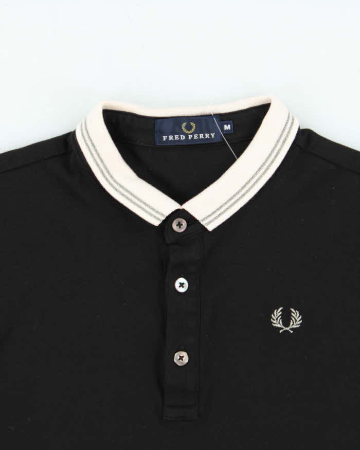 Vintage Y2K 00s Fred Perry Metallic Embroidered Long Sleeve Polo Shirt - M