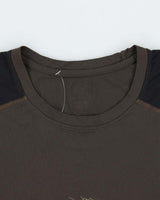 Vintage Arc'teryx Two-Tone Centre Logo T-Shirt - L