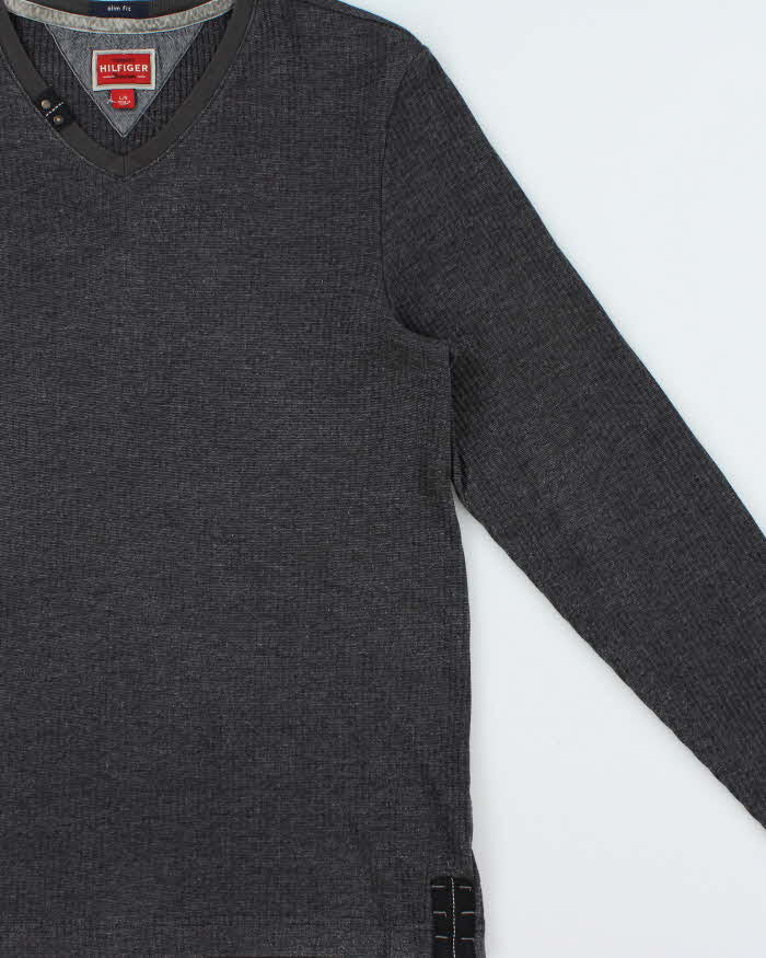 Vintage Y2k 00s Tommy Hilfiger V-neck Long Sleeve T-shirt - L