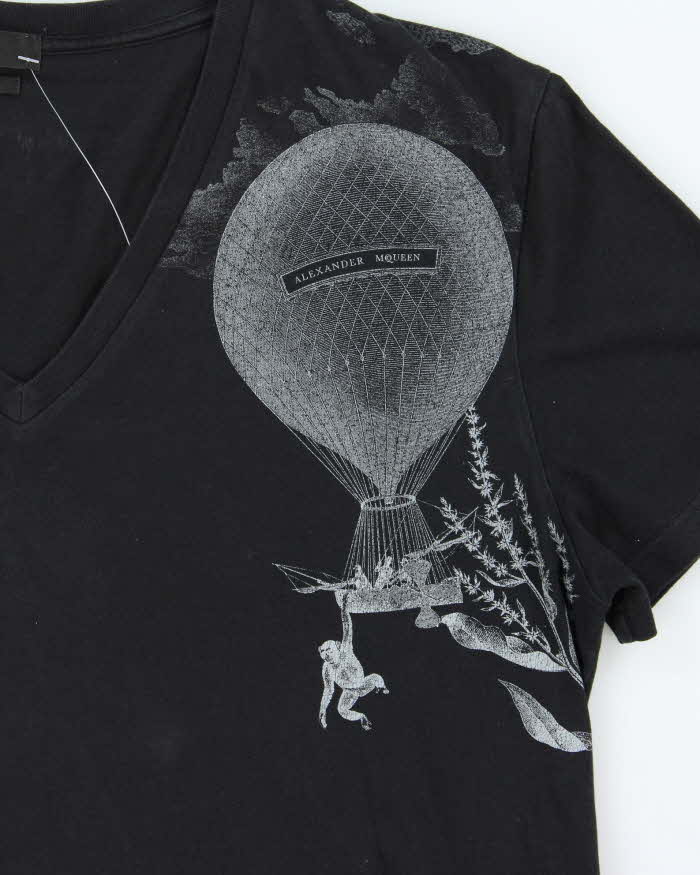SS2015 Alexander Mcqueen Graphic V-Neck T-Shirt - M