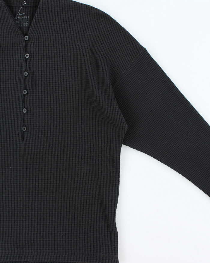 Nike Dri-Fit Heavyweight Button Down Long Sleeve Waffle T-Shirt - S