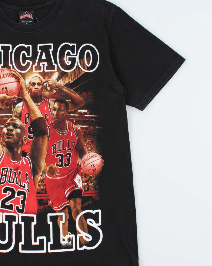 Vintage 00s Rock Tees Chicago Bulls Crewneck T-Shirt - M