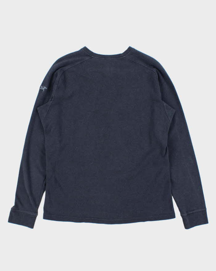 Vintage Arc'teryx Sirrus Thermo Long Sleeve Crewneck Henley T-Shirt - M