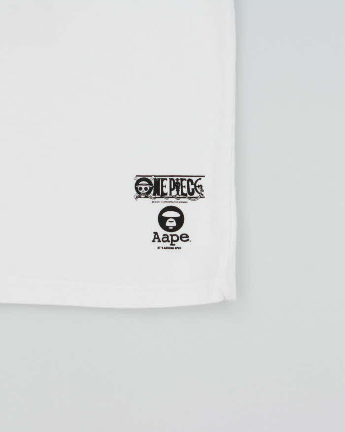 2017 Aape By A Bathing Ape x One Piece Camo Pirate Crewneck T-Shirt - M