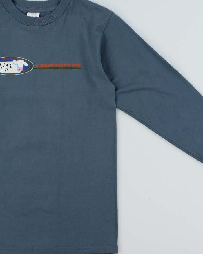 Vintage Y2K 00s Cows Vancouver Made In Canada Graphic Heavyweight Long Sleeve T-Shirt - S
