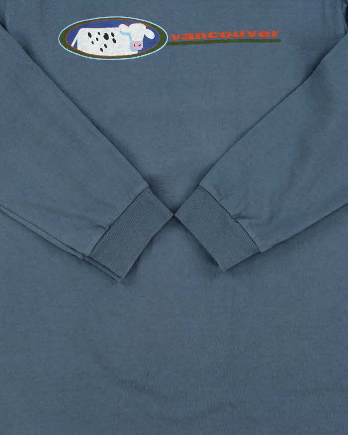 Vintage Y2K 00s Cows Vancouver Made In Canada Graphic Heavyweight Long Sleeve T-Shirt - S