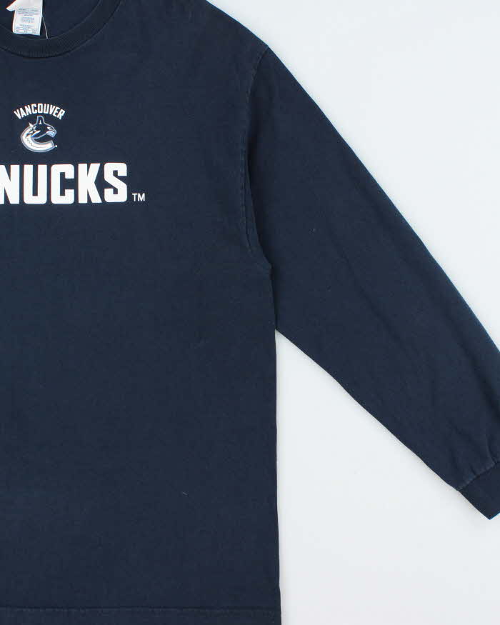 Vintage Y2K 00s Vancouver Canucks Heavyweight AAA Crewneck Long Sleeve T-Shirt - XL
