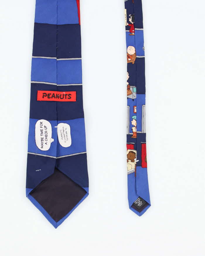 Vintage 80's Peanuts Snoopy All Over Print Graphic Tie