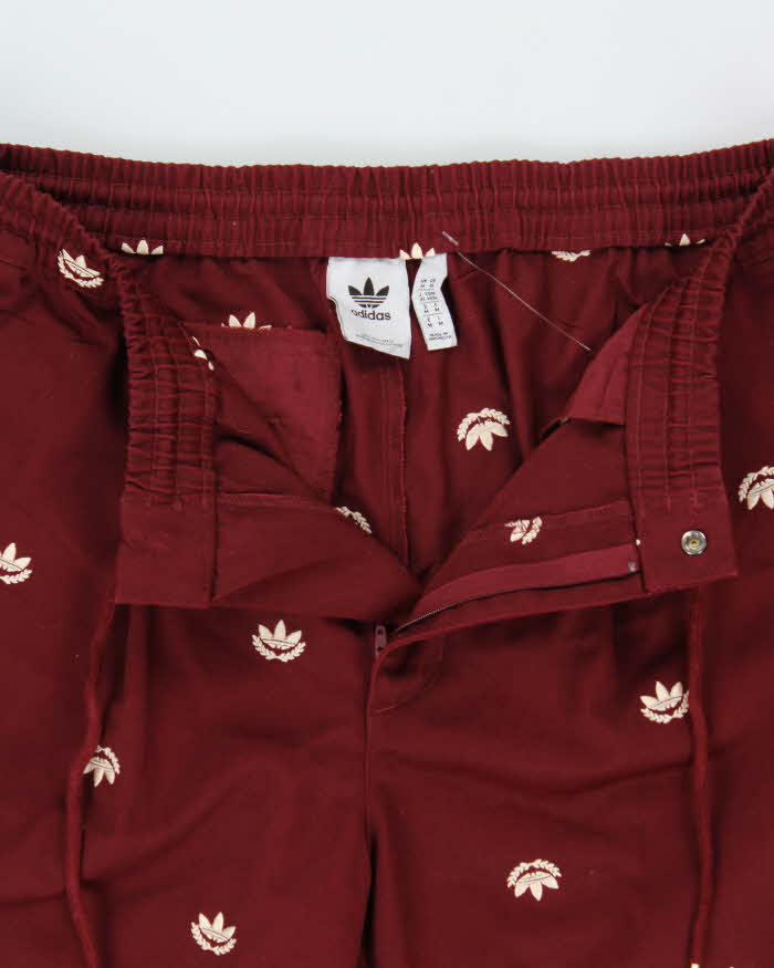 Vintage Adidas Originals Burgundy 'Graphic Archive' Embroidered Relaxed Taper Fit Casual Chino Trousers - M