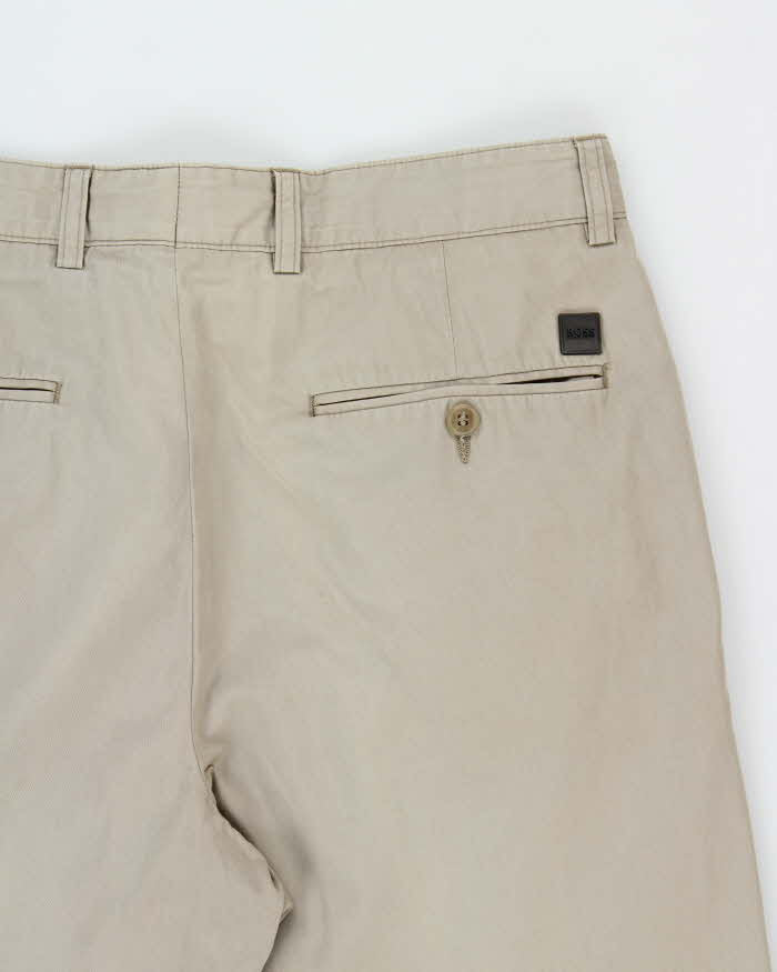 Vintage Y2K 00s Hugo Boss Khaki Lightweight Canvas Pleated Relaxed Straight Leg 'Mike' Chino Trousers - W32 L32