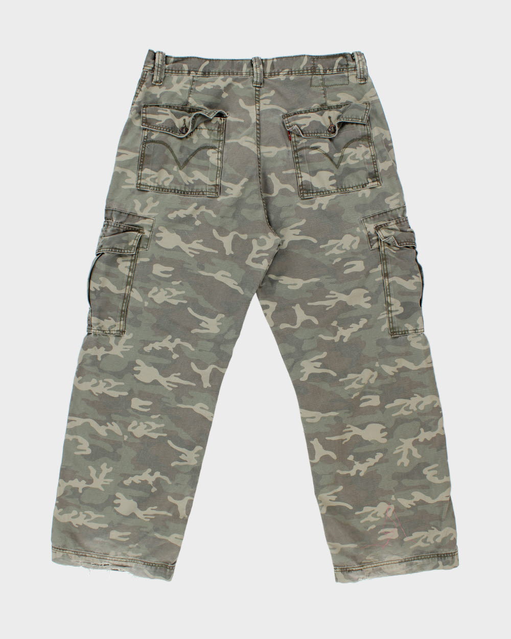 Vintage '03 Y2K Levi's Mid-Rise Woodland Camo Canvas Loose Straight Fit Cargo Trousers - W36 L30