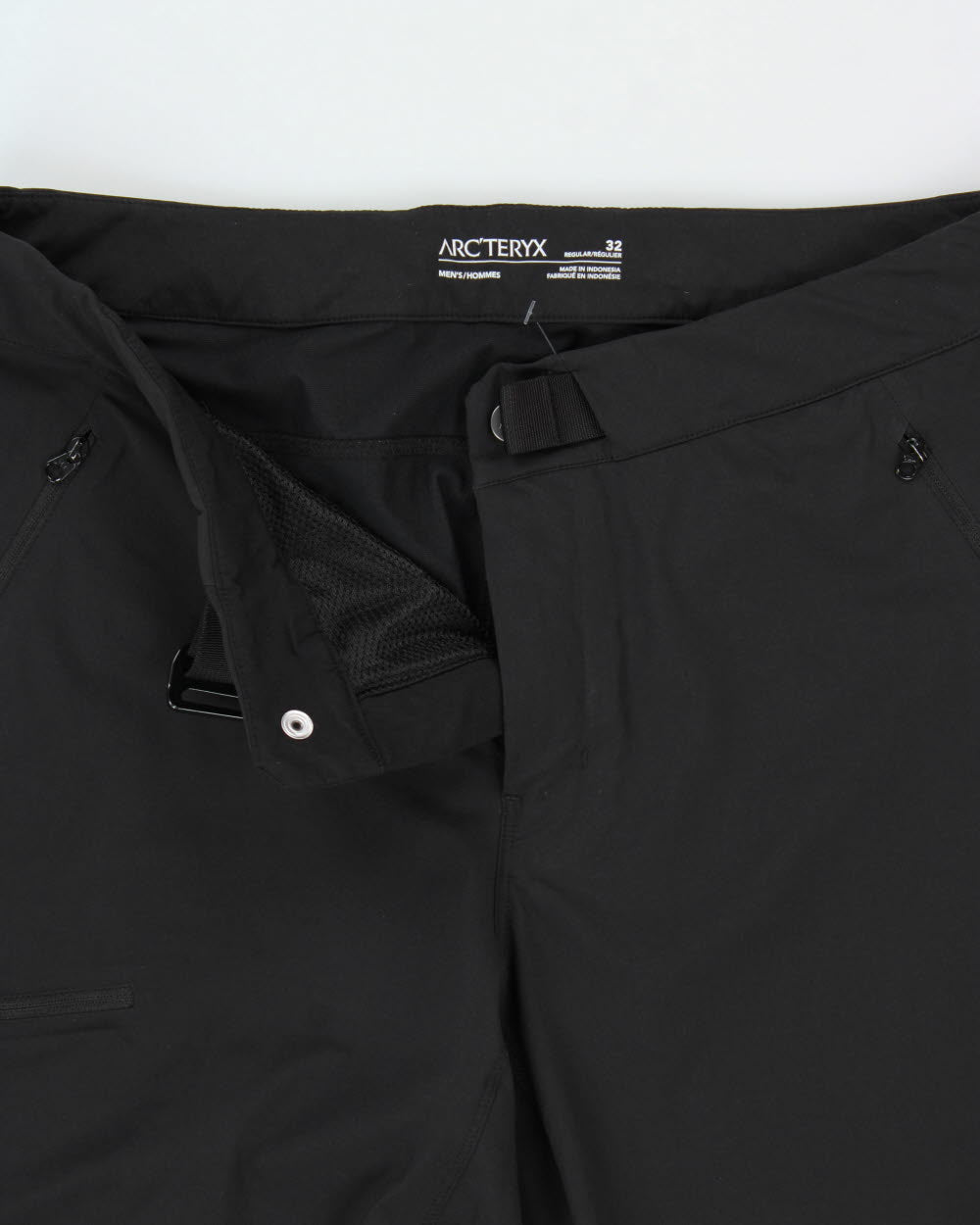 Arc'teryx Black 'Gamma' Low-Rise Softshell Slim Straight Hiking Trousers - W32 L32