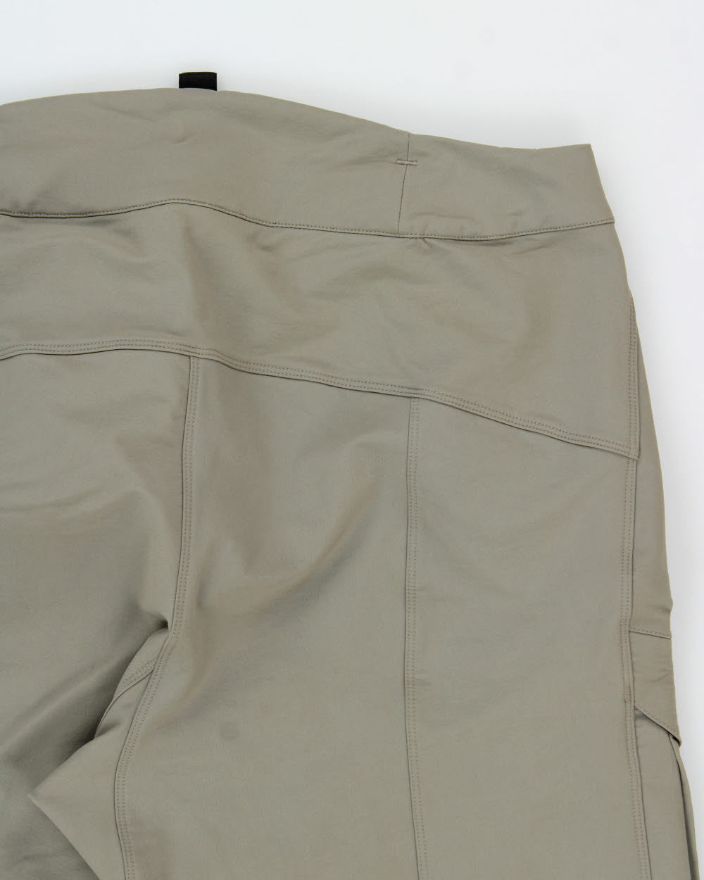 Vintage Arc'teryx Khaki Quantum Soft Shell Gore-Tex Straight Leg Mountaineering Trousers - W34 L33