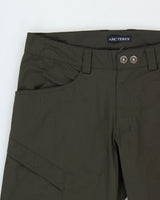 Vintage Y2K 00s Arc'teryx Khaki Gamma Mid-Rise Soft Shell Relaxed Fit Straight Leg Hiking Trousers - W32 L30
