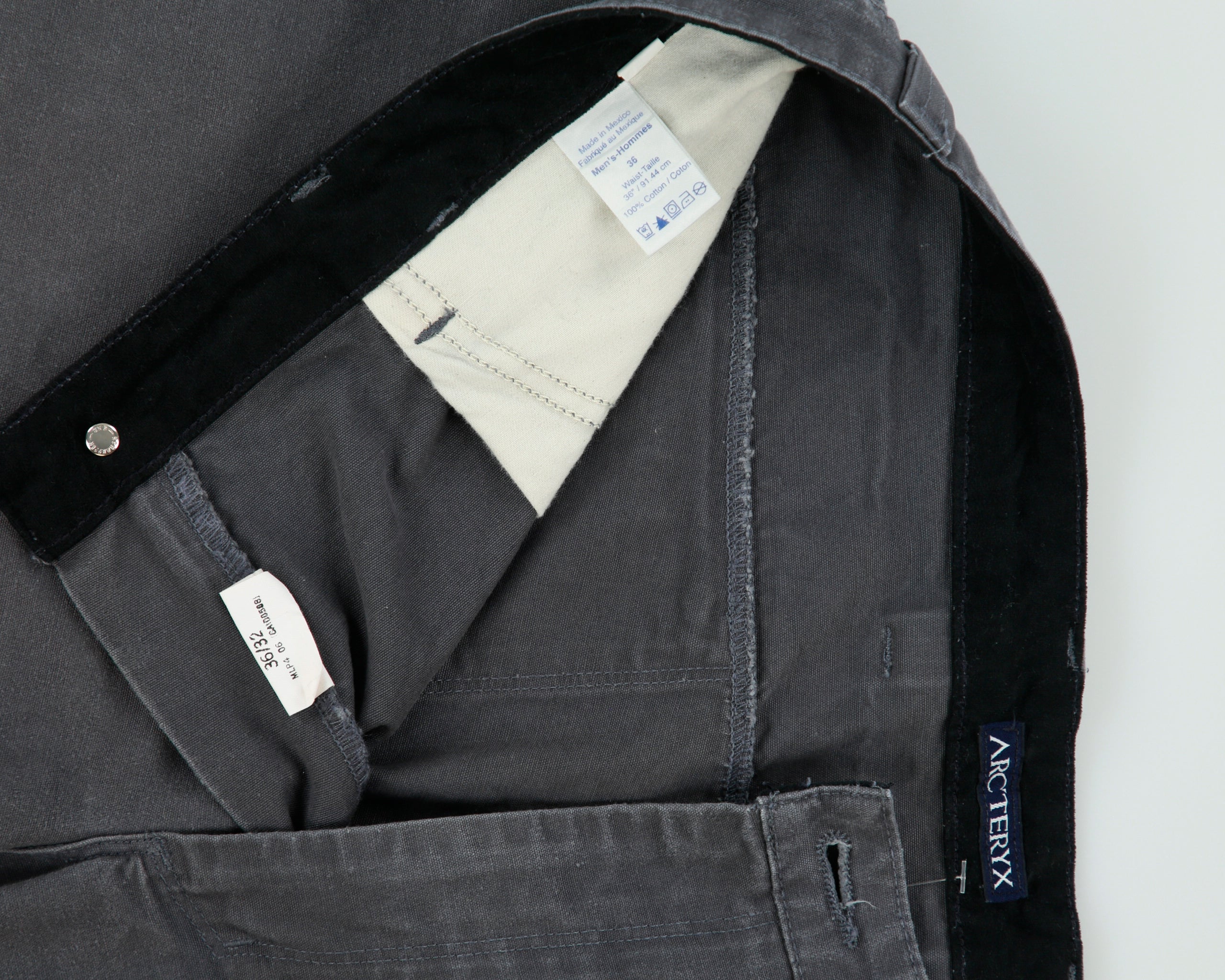 Vintage 2006 Y2K Arc'teryx Slate Cronin Cotton Mid-Rise Canvas Wide Leg Hiking Trousers - W36 L32