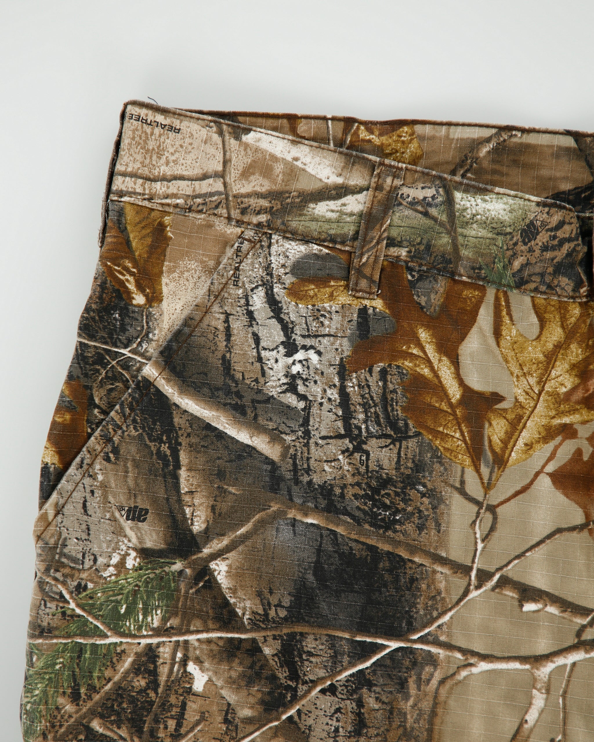 Vintage Y2K 00s Redhead Realtree Camo Canvas Relaxed Fit Tapered Cargo Trousers - W38 L31