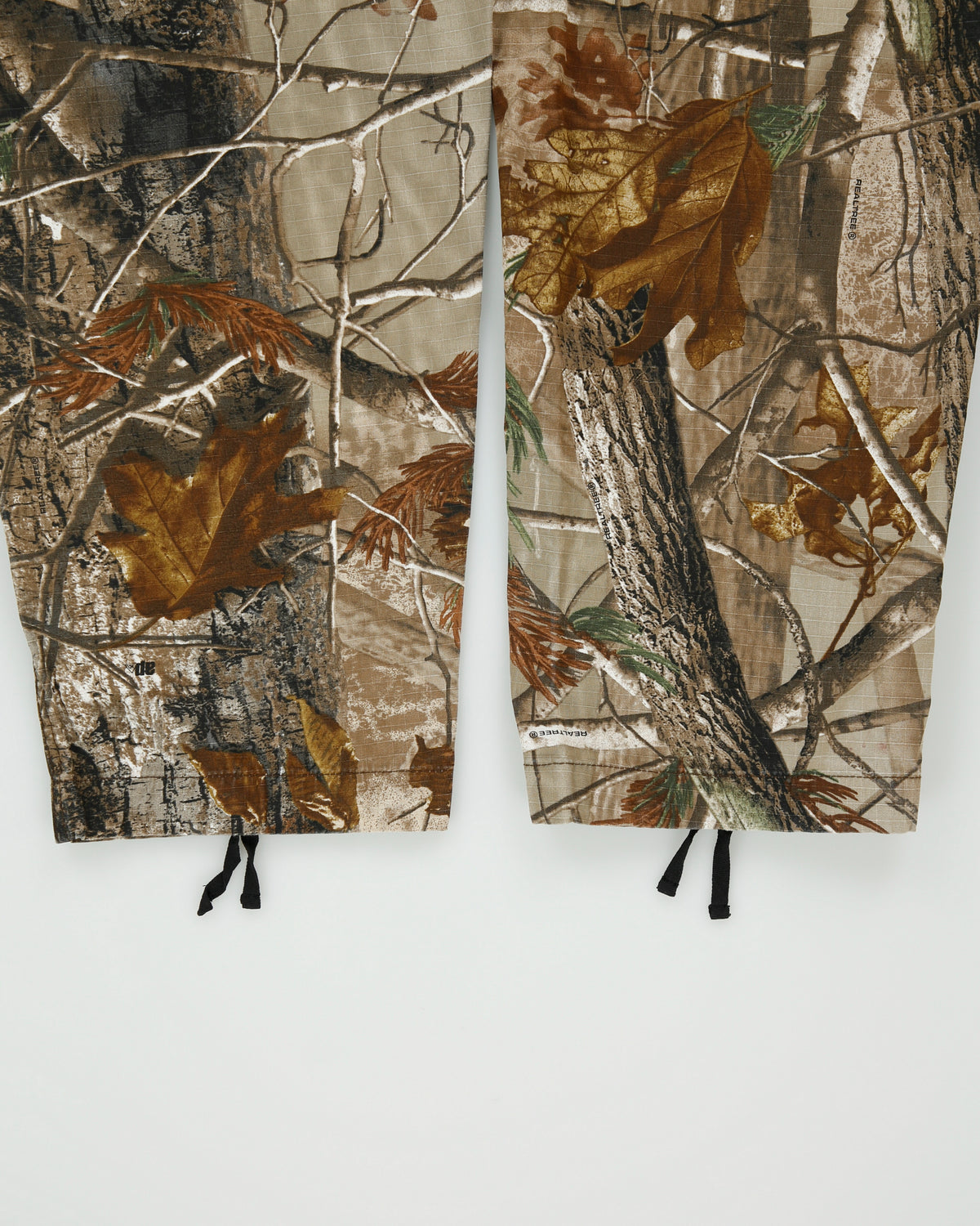 Vintage Y2K 00s Redhead Realtree Camo Canvas Relaxed Fit Tapered Cargo Trousers - W38 L31