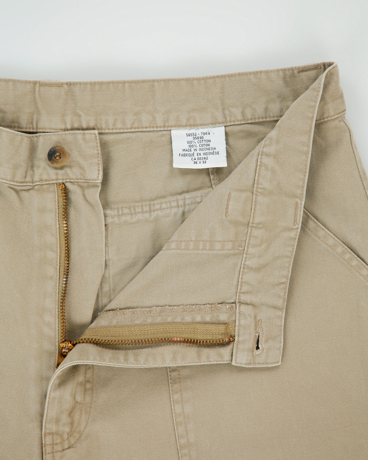 Vintage Y2K 00s Levi's White Tab Khaki Mid Rise Patch Pocket Canvas Baggy Fit Wide Leg Trousers - W35 L27