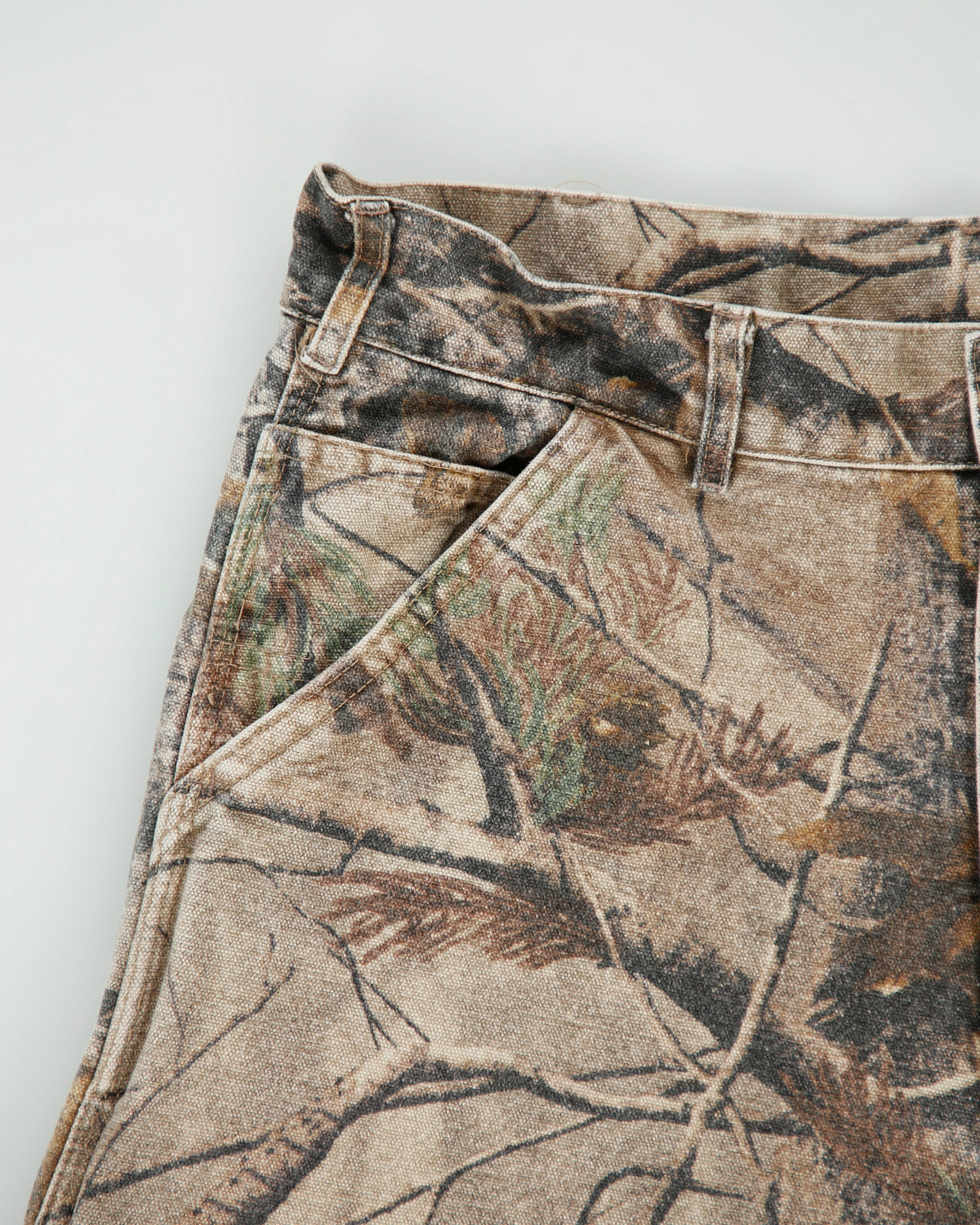 Vintage Carhartt Realtree Camo Duck Canvas Single Knee Relaxed Fit Carpenter Trousers - W32 L30