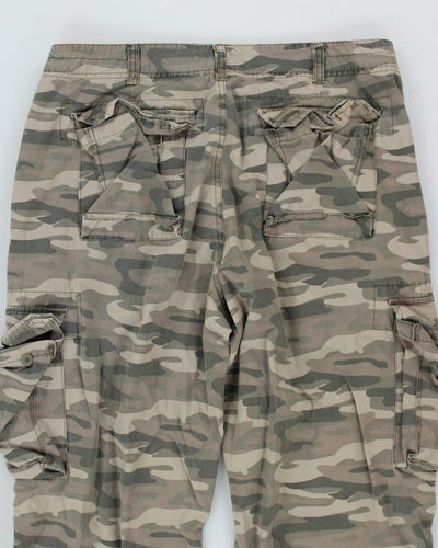 Y2k 00s Side Street Camouflage Trousers - W36 L33