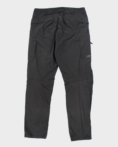 Vintage 2000's Arc'teryx Multi Pocket Cargo Hiking Trousers - W32 L30