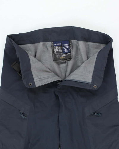 Vintage 2000's Arc'teryx Mutli Pocket Waterproof Trousers - W30 L30