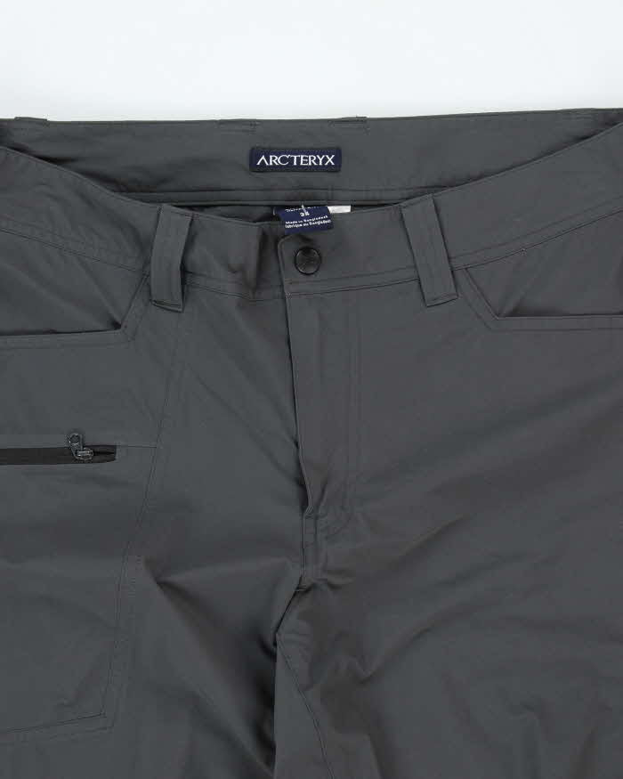Vintage Y2K Arc'teryx Lightweight Hiking Trousers - W36 L30
