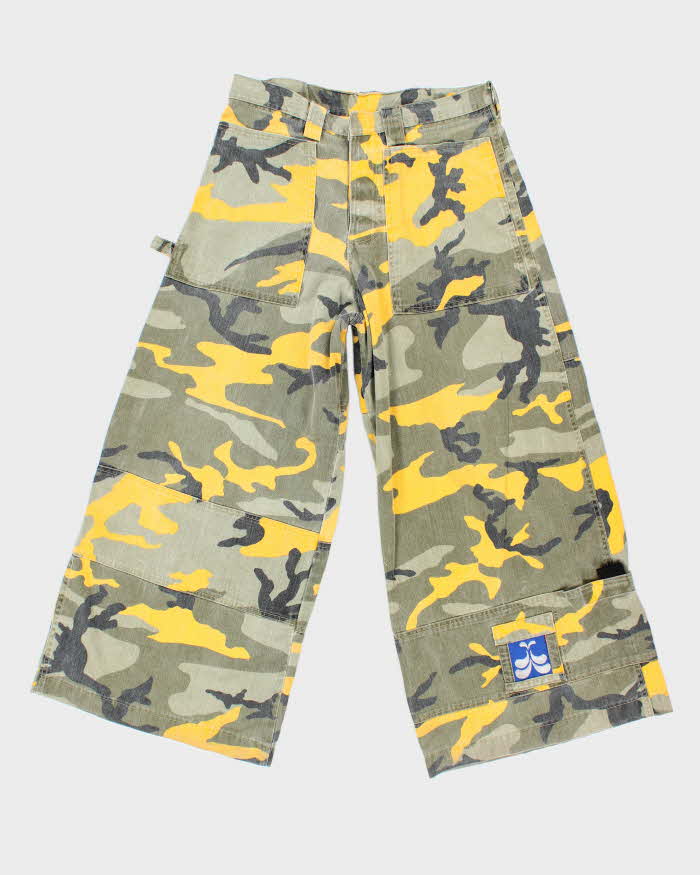 Vintage Y2K Ultra Wide Leg Camouflage Trousers - W30 L27