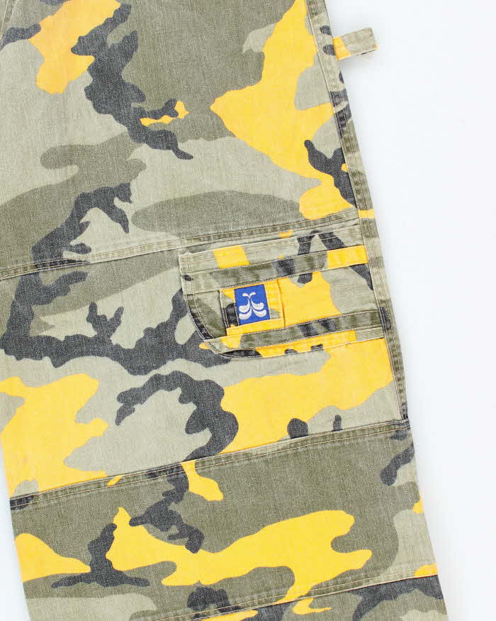 Vintage Y2K Ultra Wide Leg Camouflage Trousers - W30 L27