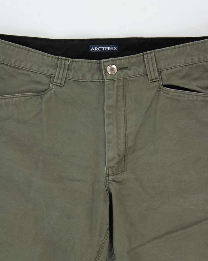 Vintage Arc'teryx Khaki Wide Leg Tech Trousers - W34 L32
