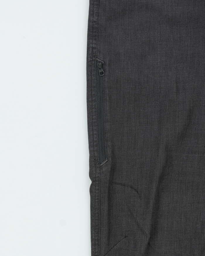 Vintage Arc'teryx Grey Polycotton Slim Leg Trousers - W38 L32