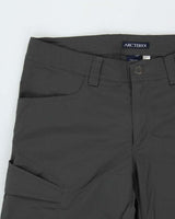 Vintage Arc'teryx Gamma Straight Leg Gore-Tex Technical Trousers - W32 L31