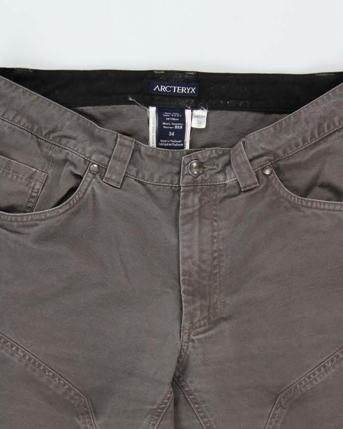 Vintage Y2K 00s Arc'teryx Khaki Grey Low Rise Cotton Canvas Relaxed Straight Leg Climbing Trousers - W34 L31