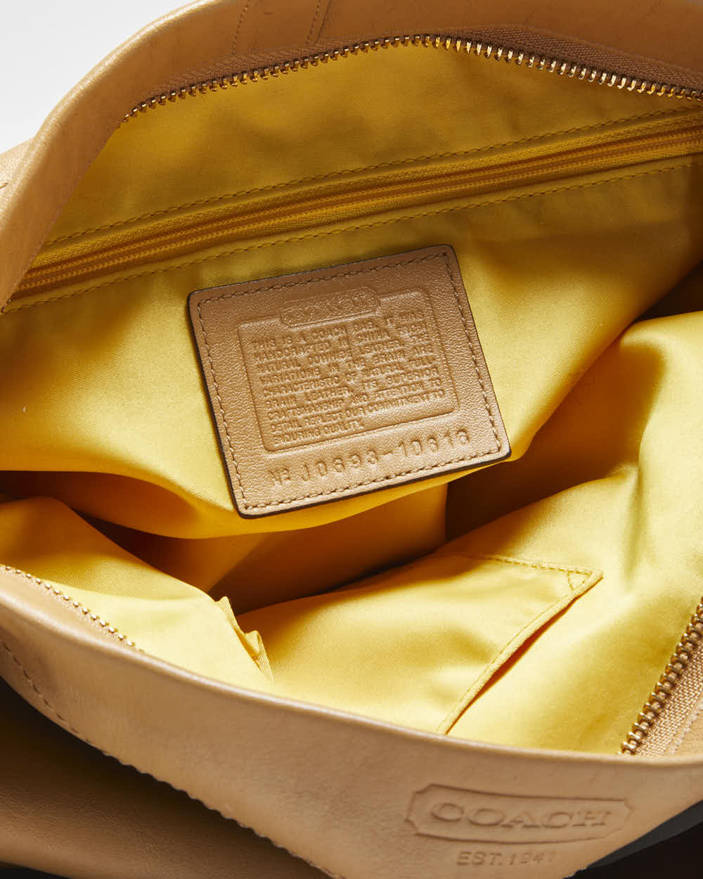 Vintage Y2k 2000s Coach Carly Leather Hobo Bag – Rokit