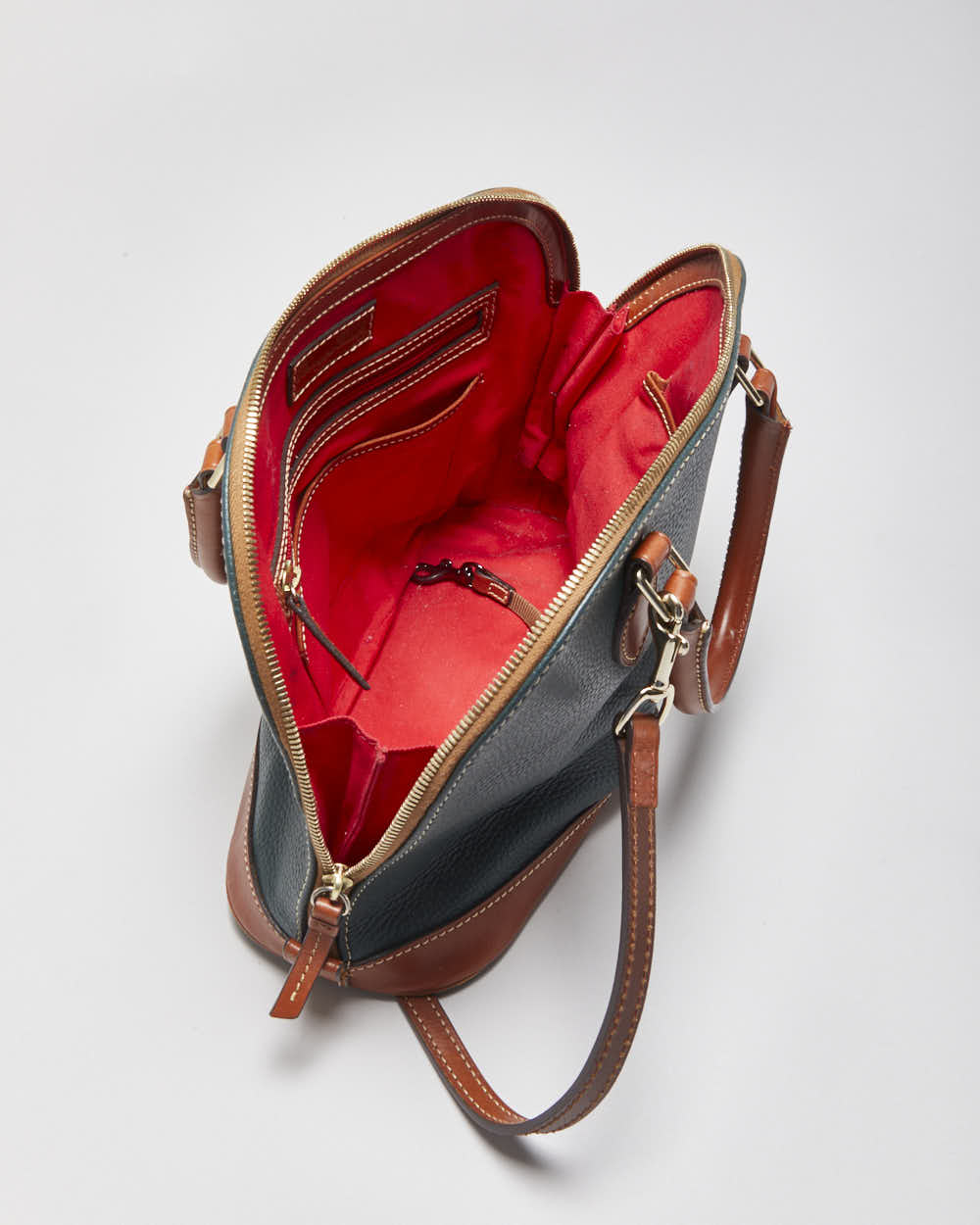 Vintage Dooney &amp; Bourke Pebble Zip-zip Crossbody Bag