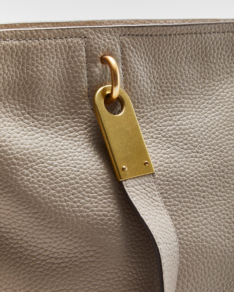 Vintage Marc Jacobs Pike Place East/West Pebbled Leather Tote