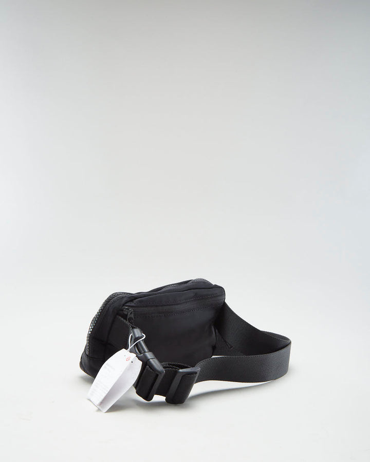 Lululemon Everywhere Black Belt Bag - O/S (Deadstock)