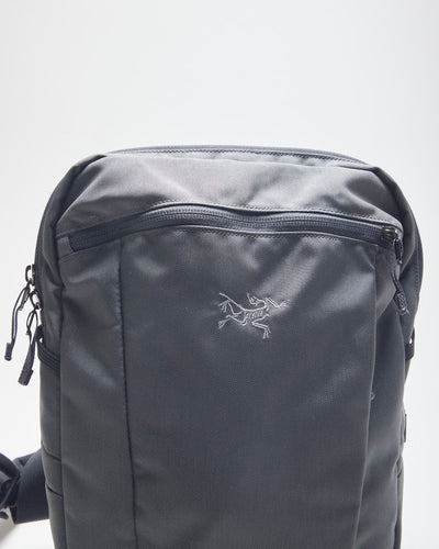 Vintage Arc'teryx Multi Pocket Shoulder Bag