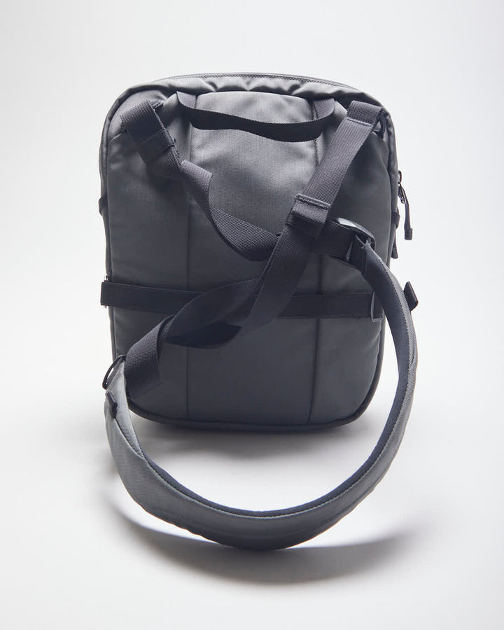Vintage Arc'teryx Multi Pocket Shoulder Bag