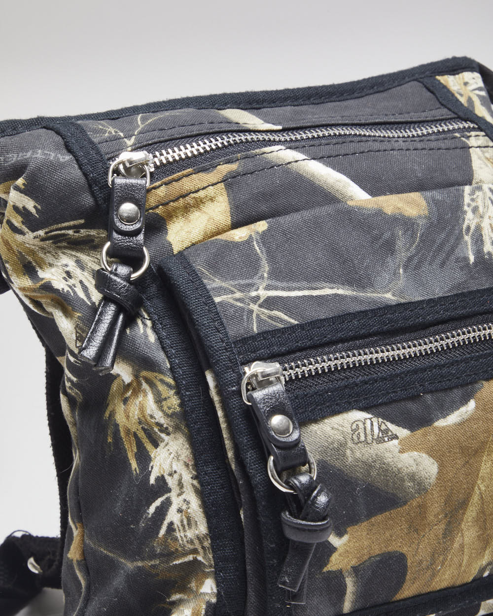 Realtree Camouflage Rucksack / Crossbody