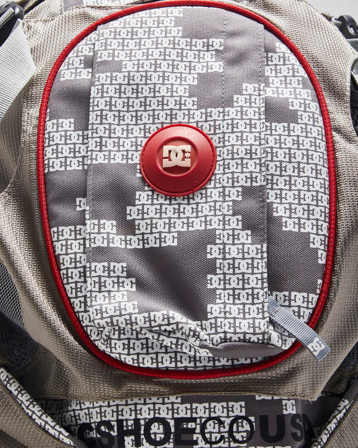 Y2k 00s DC Shoe Co Rucksack