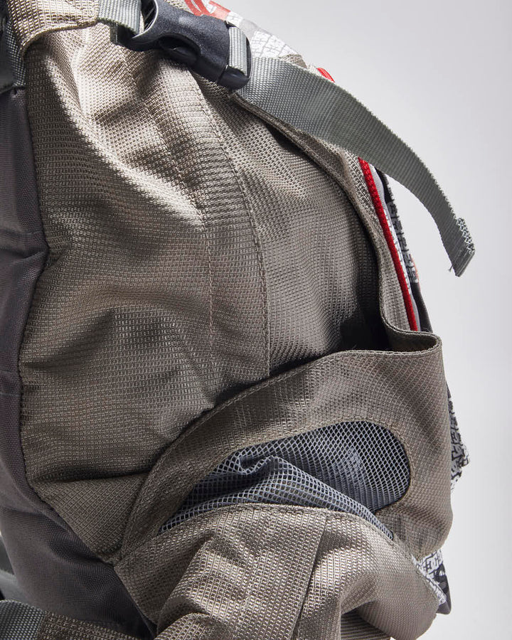 Y2k 00s DC Shoe Co Rucksack